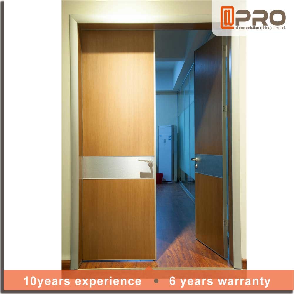 Cheap Break Resistance MDF Interior Doors Eco Friendly With Handles And Hinge for sale