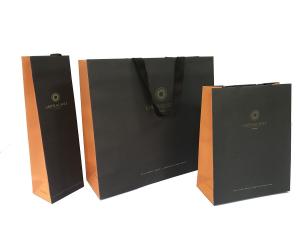 China Black Personalised Handmade Sheet Paper Bag Customized Logo Printing on sale