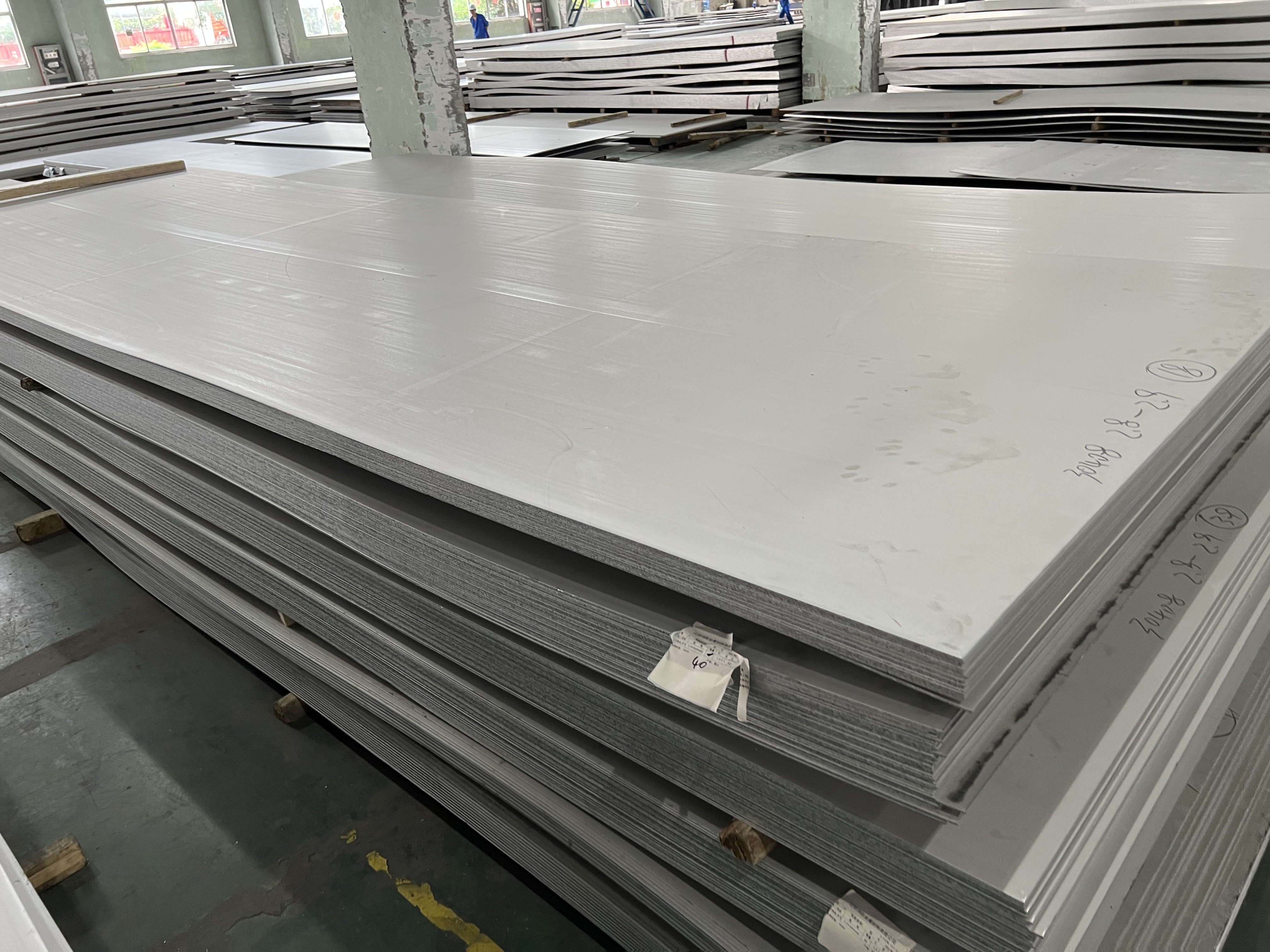 Cheap 0.01-3.0mm 304 Stainless Steel Plate Hot Rolled 304L 316 316L for sale