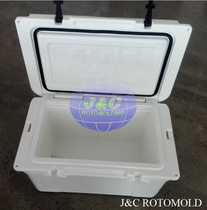 Quality 45L/ 45QT LLDPE Rotational Molded Cooler / Roto Molded Insulated Ice Box wholesale
