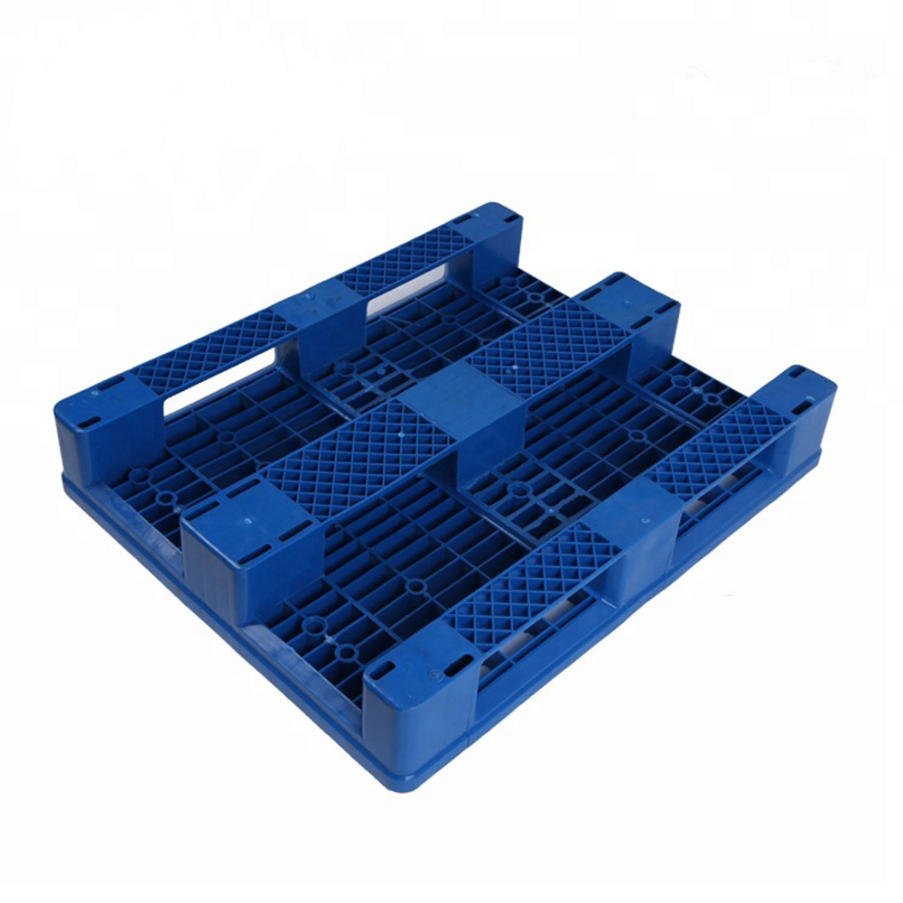 China Euro Size Plastic Shipping Pallets HDPE Steel Reinforced Pallets on sale