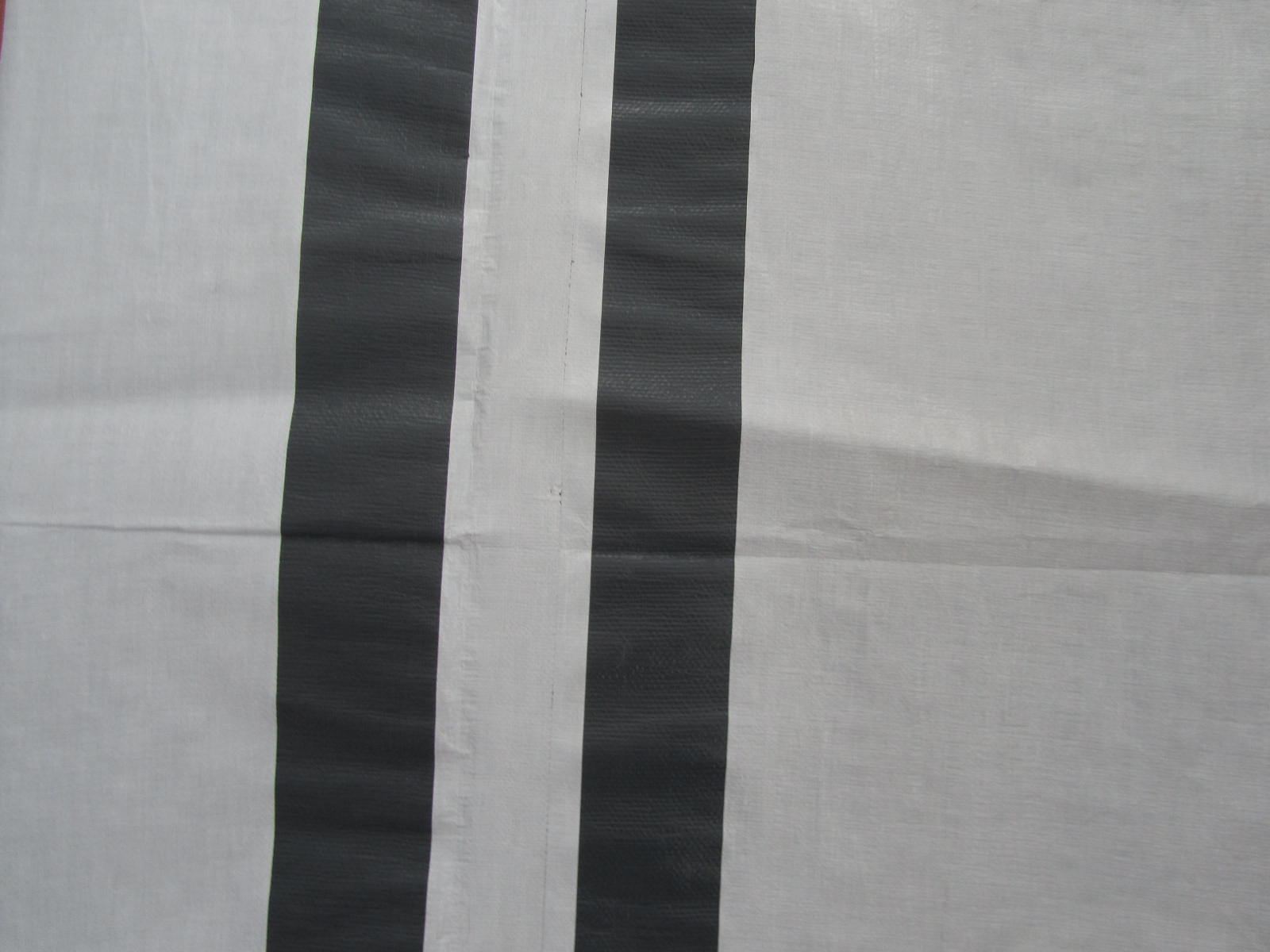 China woven fabric poly tarp,silver green color pe tarpaulin,customizable shape polyester sheet on sale