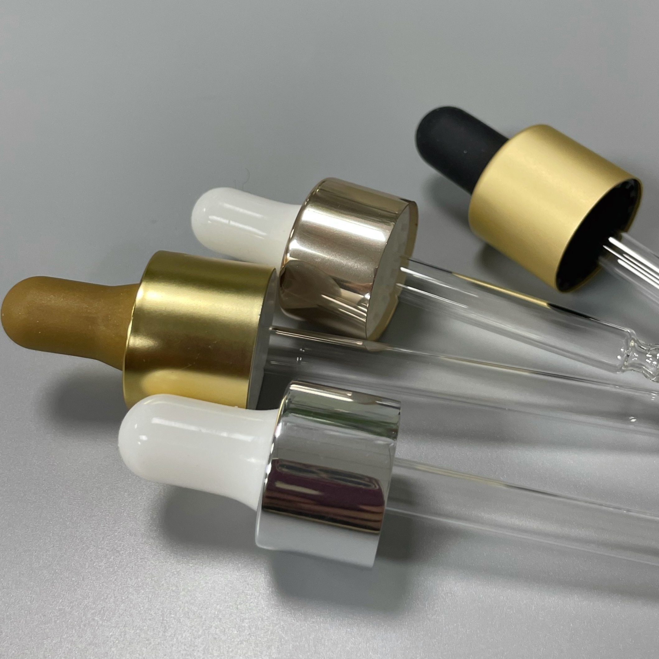 Cheap Dropper for Essential Oil with Shiny Gold Closure Cap 20/410 for sale