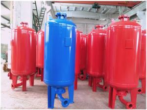 Cheap Carbon Steel Diaphragm Pressure Tanks For Well Water Systems 1.6MPa Pressure for sale