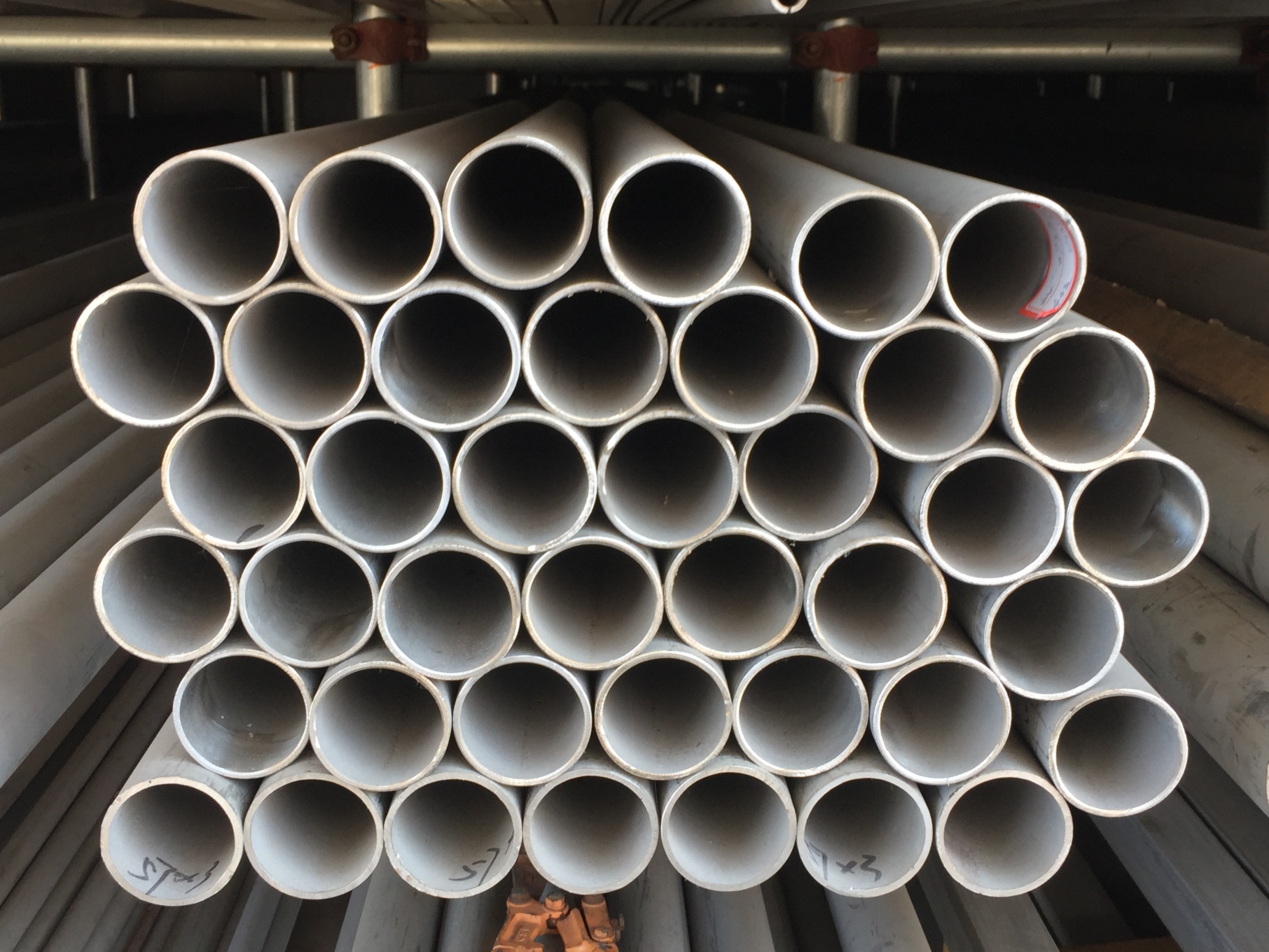Cheap AISI Stainless Steel Pipe Welded Pipe Seamless Pipe Stainless Steel Tube for sale