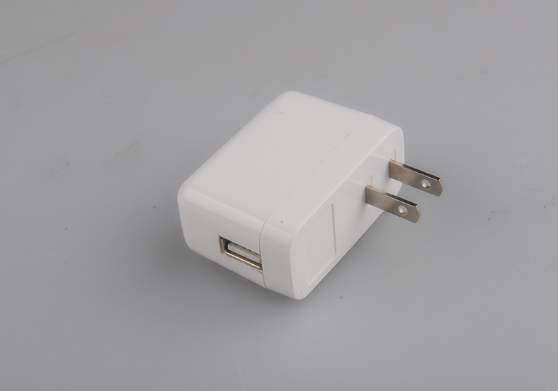 Cheap 6W Series White USB Wall Charger Fire - Retardant PC Material For IT / AV Products for sale