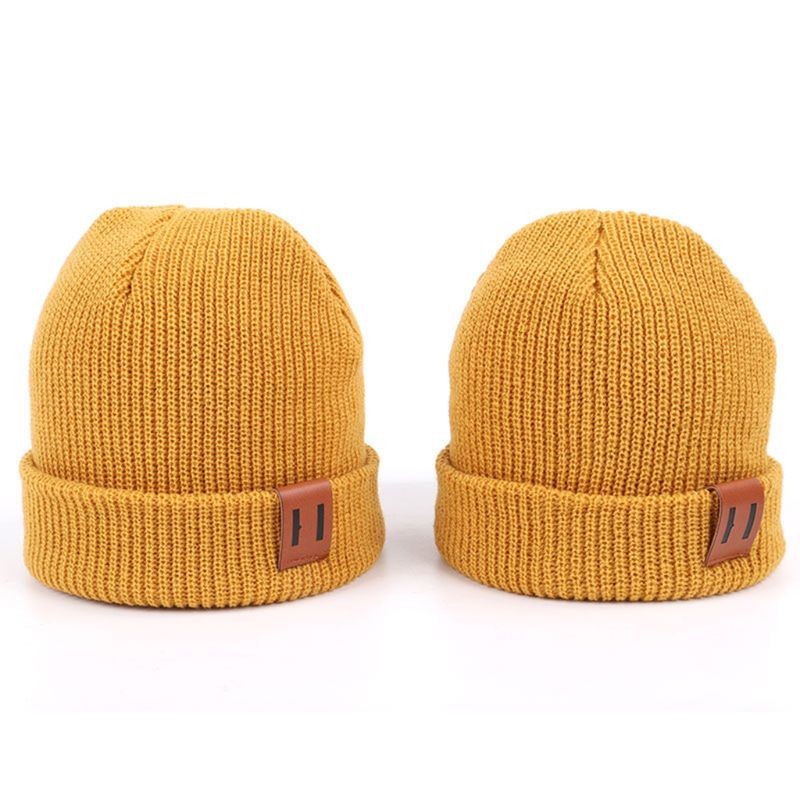 Cheap Leather Patch Knit Beanie Hats Custom Design Warm Hat Cap Yellow Beanie Hats for sale
