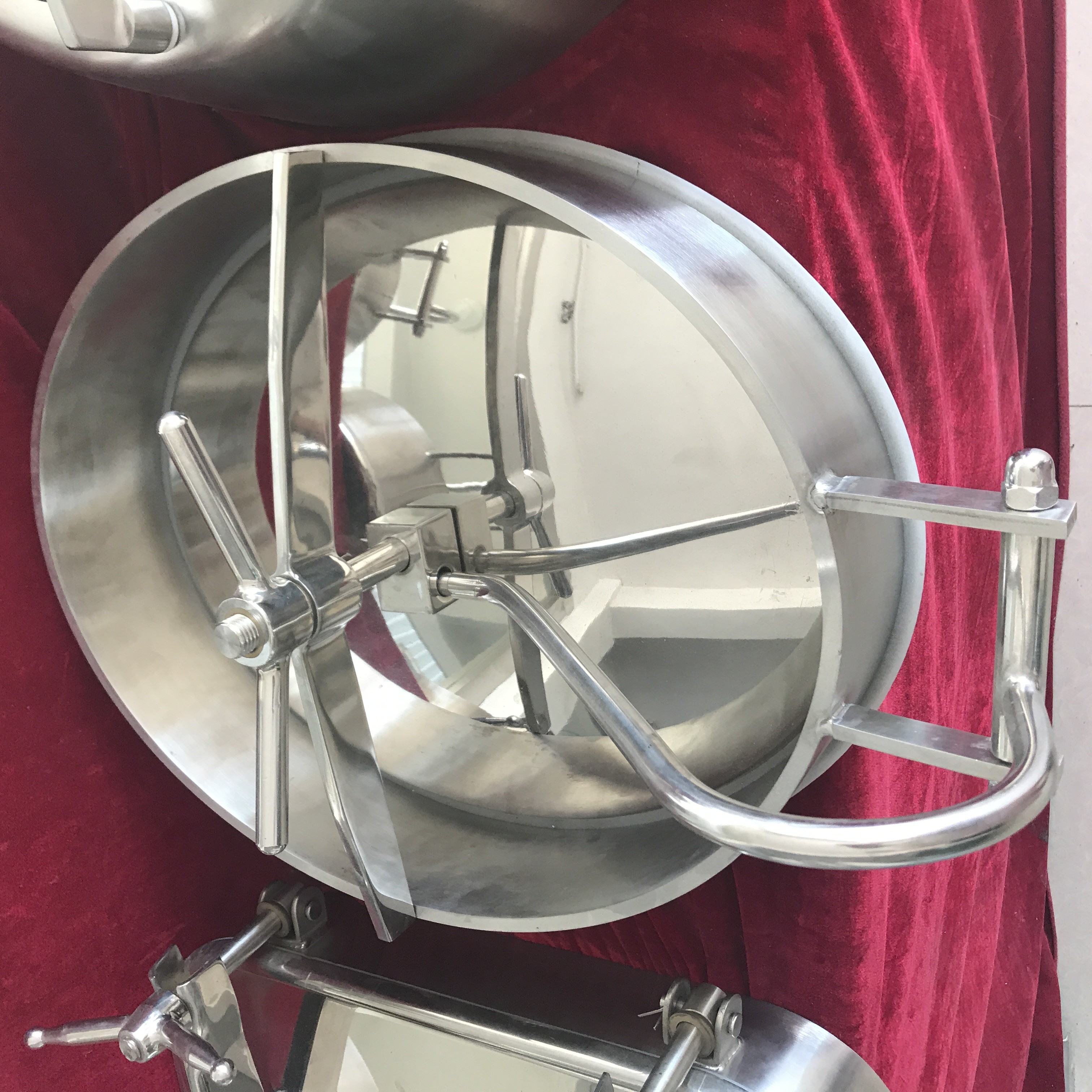 Cheap Stainless Steel Oval Inward Opening Manway Covers Designer for Food, Beverage Equipment for sale