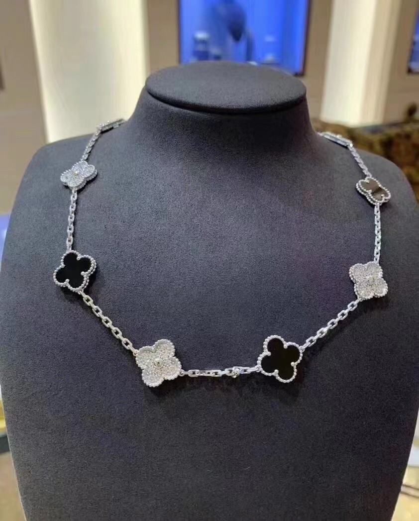 Cheap Van Cleef & Arpels White Gold & Diamonds 10Motifs Onyx Vintage Alhambra Necklace luxury jewelry accessories for sale