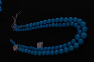 China Natural turquoise round bead wholesale gemstone jewelry on sale