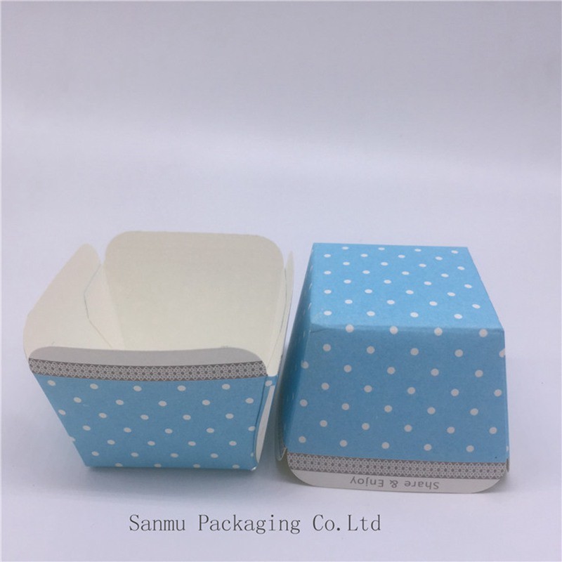 Cheap Customized Square Cupcake Liners Blue White Polka Dot Cupcake Wrappers Baking Cup Mold for sale