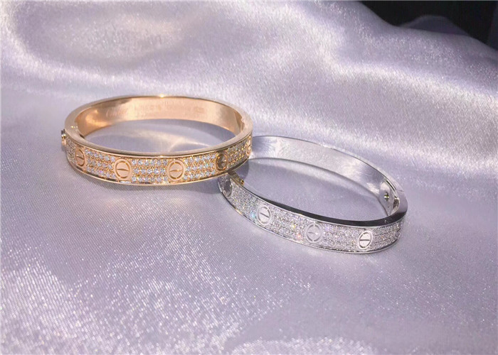 Cheap 6.7mm Width Oval Diamond Bracelet Cartier Round Brilliant Cut 18K Gold wholesale jewelry china manufacturer for sale