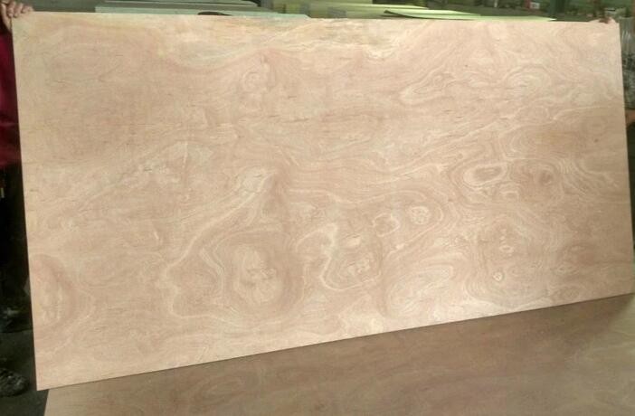 Cheap Natural R/C Sapele Furniture Grade Plywood Polished Surface High Durable for sale
