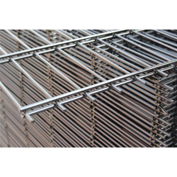 Factory Sale 868 Hot Dip Galvanized Double Wire Mesh Fence Panel for market