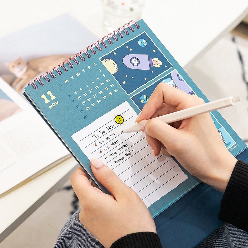 Cartoon Animal Illustrated Desktop Stand-Up Calendar With Wire-O Binding