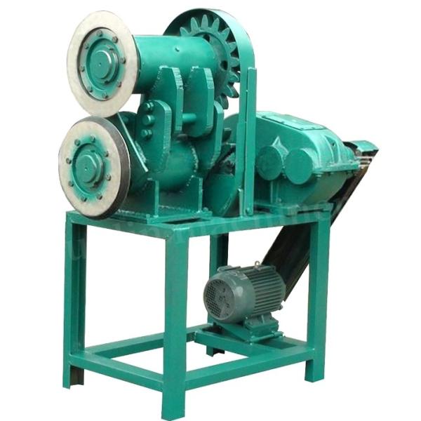 5.5kW Waste Tire Strip Cutting Machine / Tyre Strip Cutter Customized Voltage