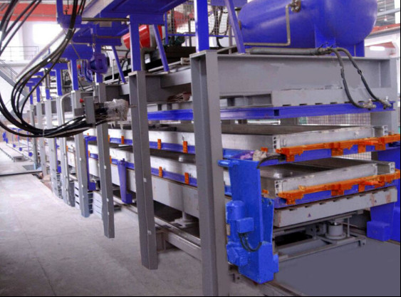 1000mm Coil Sheet 5.5Kw Ceiling PU Sandwich Panel Production Line 1.0 Inch Chain