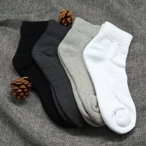 Cheap Fashion Design Thicken Terry Cotton Sport Socks For Men for sale