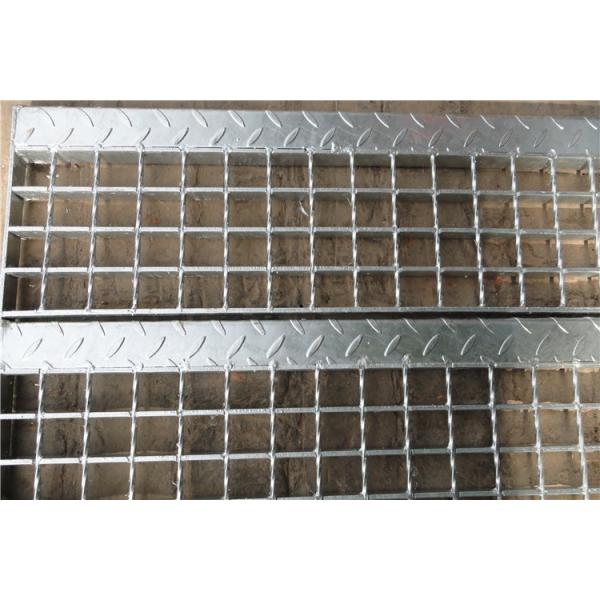 Checkered Galvanized Steel Bar Grating 80mm 100mm Heavy Duty Metal Grating