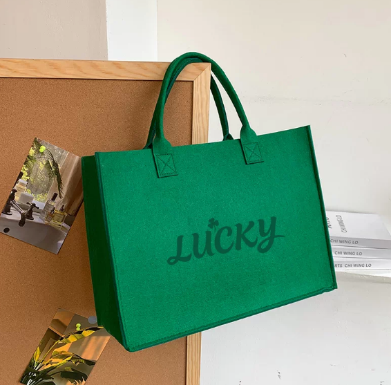 Eco-Friendly Felt Tote Bags with Handles for Retail and Gift Packaging