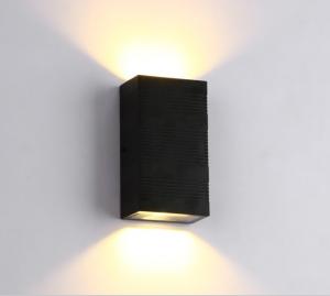 Square outdoor waterproof IP65 modern LED wall light for park used