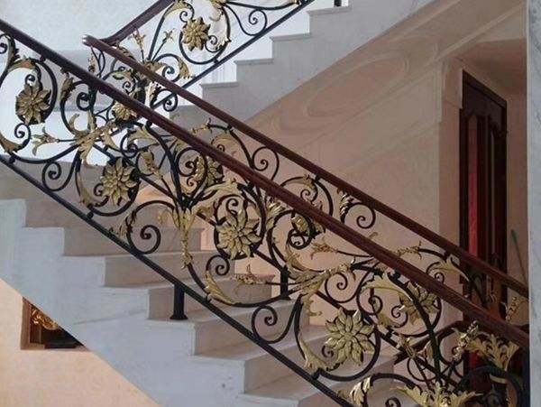 Hot Dipped Galvanized Exterior Wrought Iron Stair Railings , Cast Iron Handrail