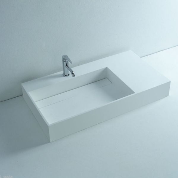 White Color Wall Hung Basin Easy To Clean With 3 Years Warranty