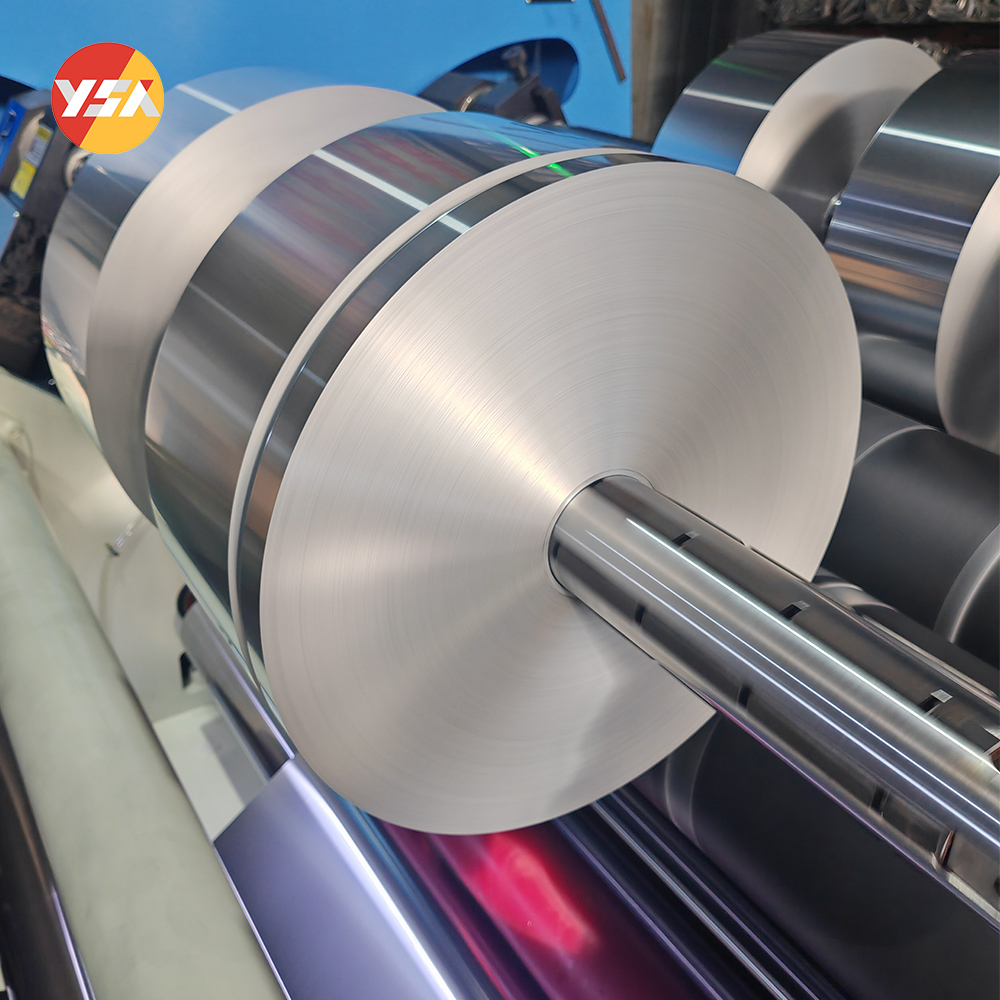 Customizable aluminum foil rolls | Flexible options for thickness, width, and alloy | Packed in cartons or on pallets | Worldwide shipping with full tracking