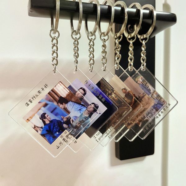Gift Acrylic Key Chain Custom Lover Couple Family Friend Photo Printed Acrylic Photo Keyring