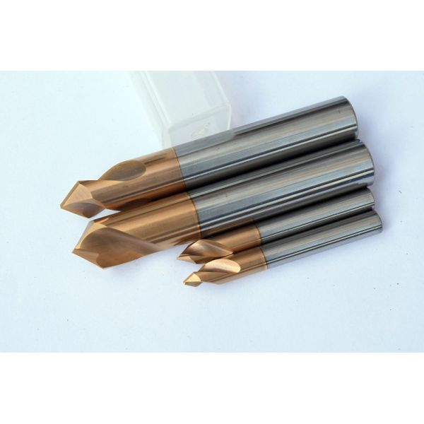 6mm 90º Solid Carbide Chamfer End Mill 0.6 - 0.8 UM Grain Size High Hardness