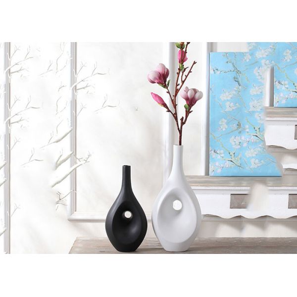 Hotel / House Polyresin Decoration Crafts , Desk Ornament Polished Vases