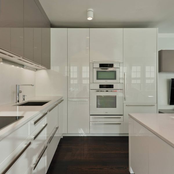 High Gloss Acrylic Kitchen Cabinet L Shape Kitchen Island Table