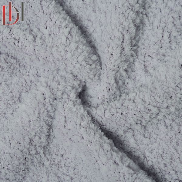 97% polyester 3% Spandex Fleece Fabric Oilproof Wind Proof Quick Dry