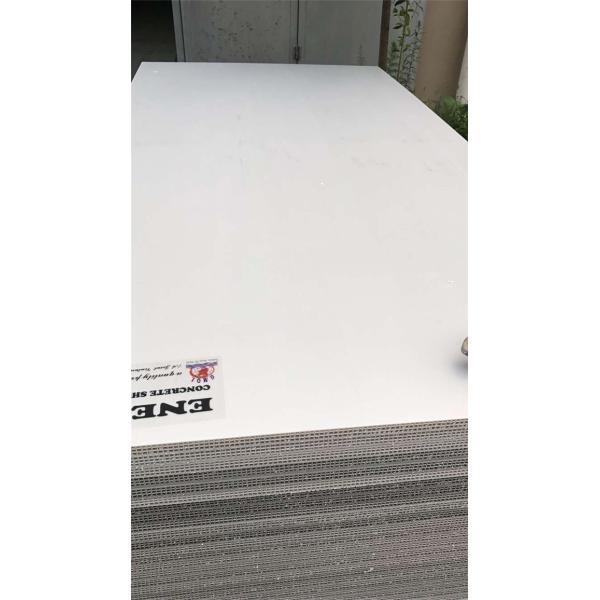 No Bubbles Bright Surface 980kg M3 Hollow Plastic Formwork