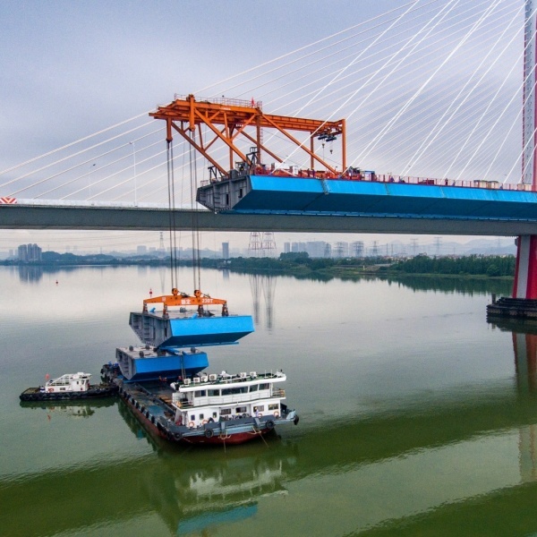 Off Site Prefabricated Steel Truss Bridge Metal Suspension Bridge ODM