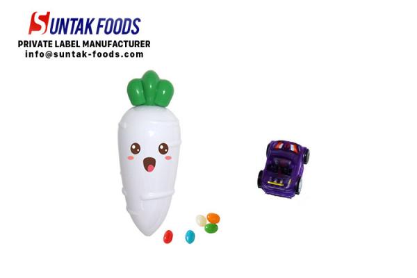 Lovely emoji carrot jelly bean candy with small toy for children