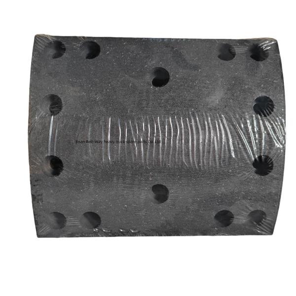 Heavy truck Braking WG9231342066 is Suitable for Sinotruk HOWO 336380 Haoyun Golden Prince HOWO rear wheel brake pads 14 holes HOWO brake pads AC bridge