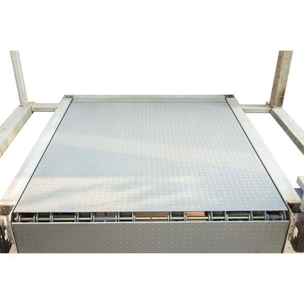 380V Three Phase Industrial Dock Levelers , Stationary Dock Ramp
