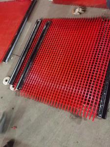 China Steel Wire Rope Core Polyurethane Mesh Self Cleaning Polyurethane Screen Mesh on sale
