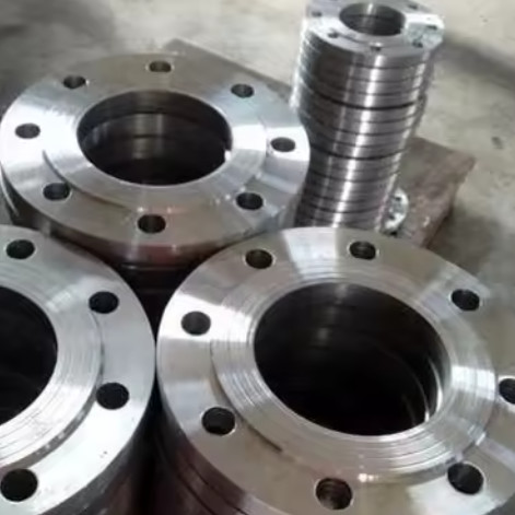 1/2'' to 84inch S235JR Steel Flanges EN10025-2 Forged Flange for Poland