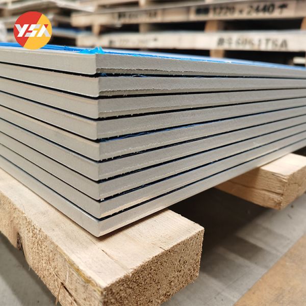 1000mm 1250mm 1500mm 2000mm 2600mm Wide 1060 1100 3003 3004 Aluminum Alloy Plate Custom Size Slit Trimmed Edge Anti Rust Bulk Container Shipment