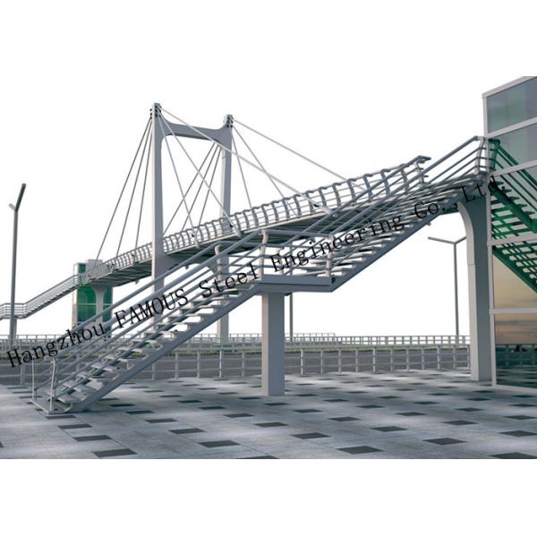 Metal Prefabricated Pedestrian Bridges Skywalk Handrail Metal Above Road City Sightseeing