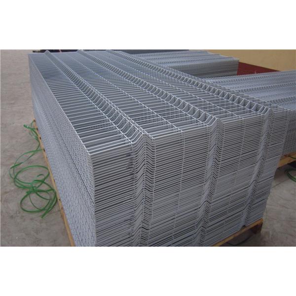 50x200mm 3D Wire Mesh Fence PVC Coated Wire Mesh Fencing Yellow