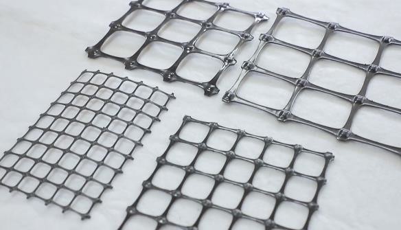 Soft Foundation Soil Reinforcement Geogrid Ground Grid Polyethylene Bidirectional Tensile