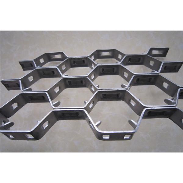 Low Carbon / Stainless Steel Hexmesh Refractory Bending Tech