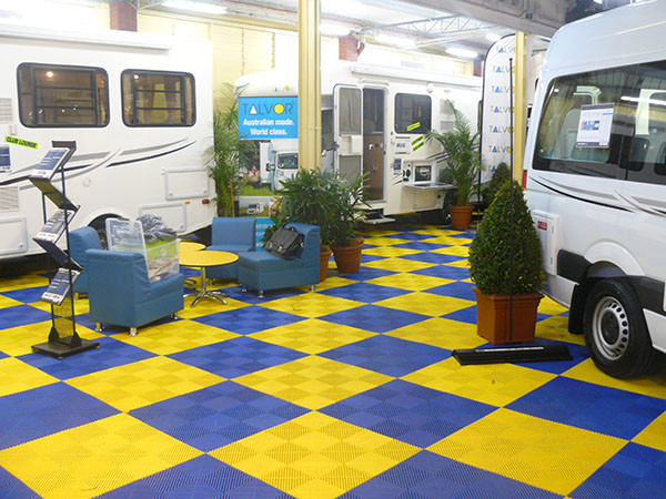 Temperature Resistant Polypropylene Garage Flooring Interlocking Garage Flooring Tiles