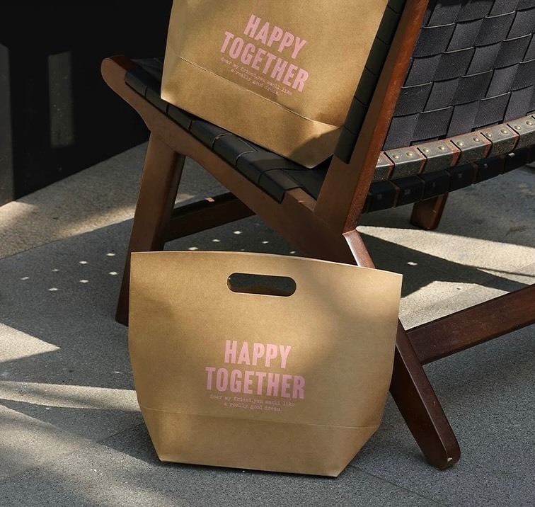 Kraft Paper Shopping Bags with Die Cut Handle for Bakery Takeout