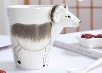 Three Dimensional Cattle 15 Ounce Painting Ceramic Mugs
