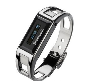 2014 the fashion wireless vibrating bluetooth bracelet