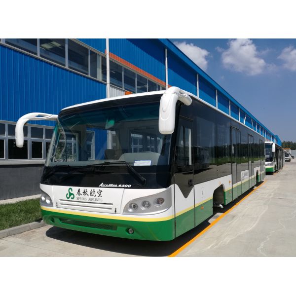 Durable Low Floor Buses high capcity standard 14 seats diesel engine